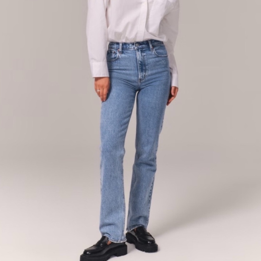 Abercrombie & Fitch The 90’s straight ultra high rise jeans